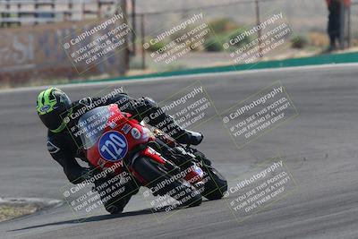 media/Apr-20-2025-AHRMA (Sun) [[393a79c373]]/Race/Group 12/Turn 4b/